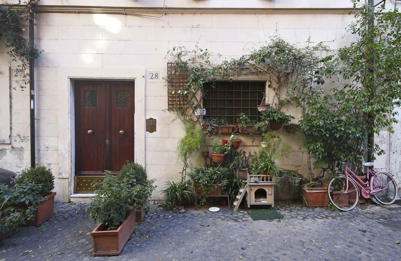 Appartamento Leopardo 28 - Loft In Trastevere *